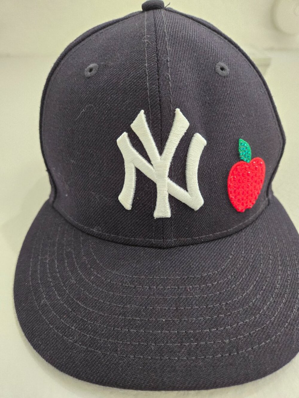 New Era x New York Yankees Navy "Crystal Icons" 59FIFTY Fitted Hat 7 1/4